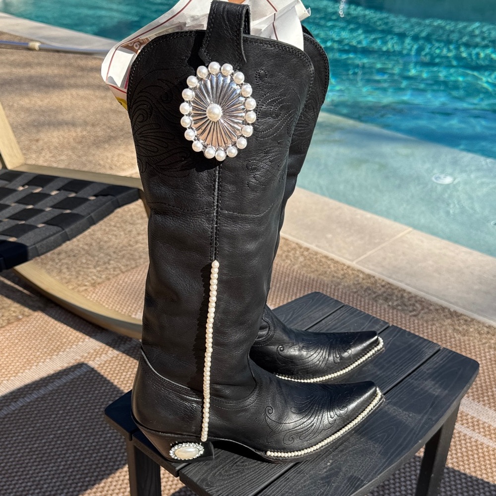 Tony Lama Black Heeled Boots with Pearl Accents 8 1/2